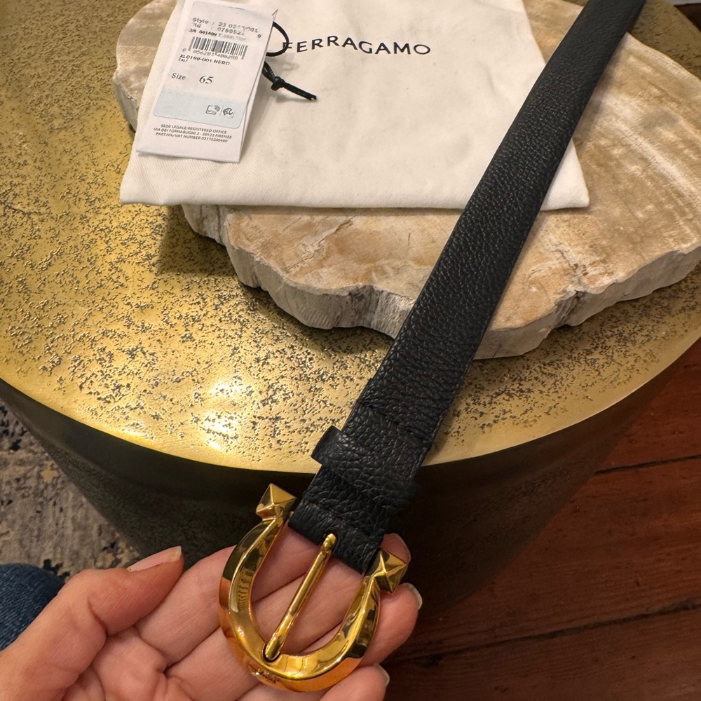 Salvatore Ferragamo Black Leather Gancini Belt – Gold Buckle – Size 65 /XS NWT!! - Picture 8 of 13